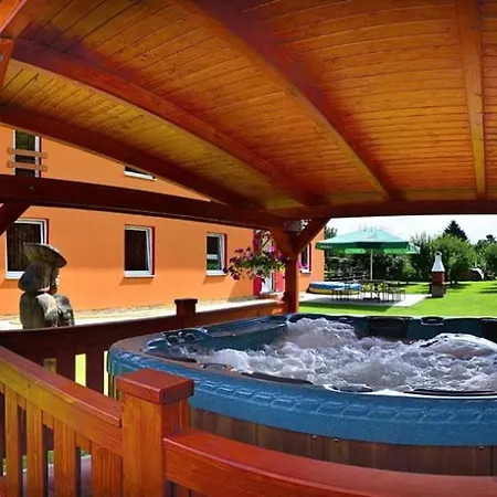 Privat Monika Penzion 3*